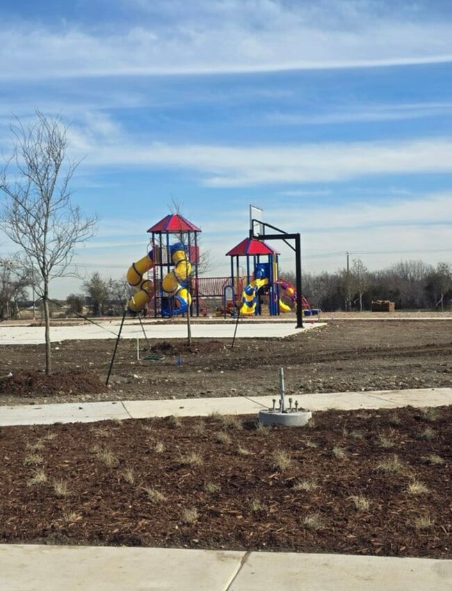 Building Photo - 1033 Cortijo Wy