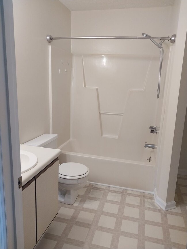 Building Photo - 3BD/2BA HOME FOR RENT