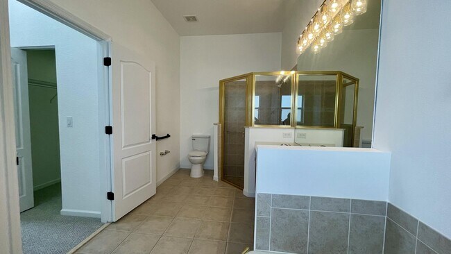 Building Photo - 110 Newberry Ln