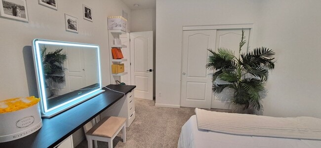 Building Photo - Tastefully Done & Stunning Place to Call Home