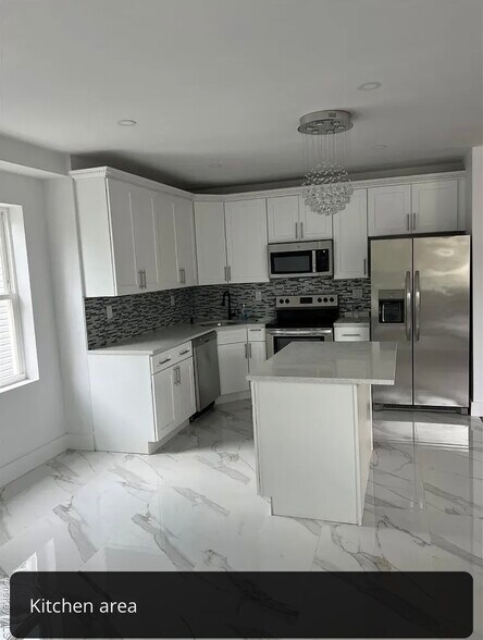 Building Photo - 314 S 9th Ave