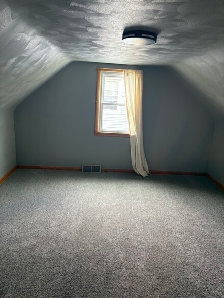 Bedroom 4 - 1284 Ohio Ave