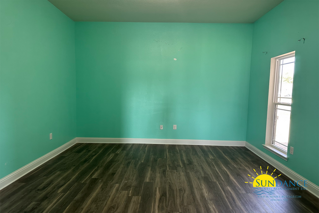 Building Photo - Beautiful 3 Bedroom Home in Gulf Breeze