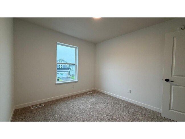 Building Photo - 22348 Isla Wy