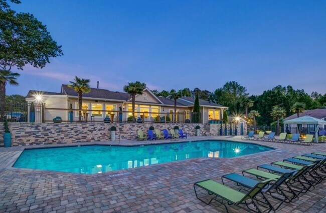 Building Photo - 3655 Westchase Village Ln