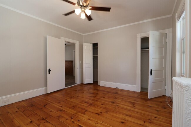 Building Photo - 781 Beech St