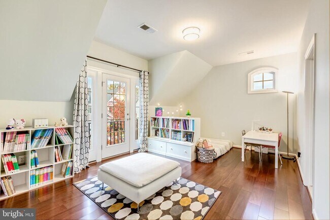 Building Photo - 3873 Billberry Dr