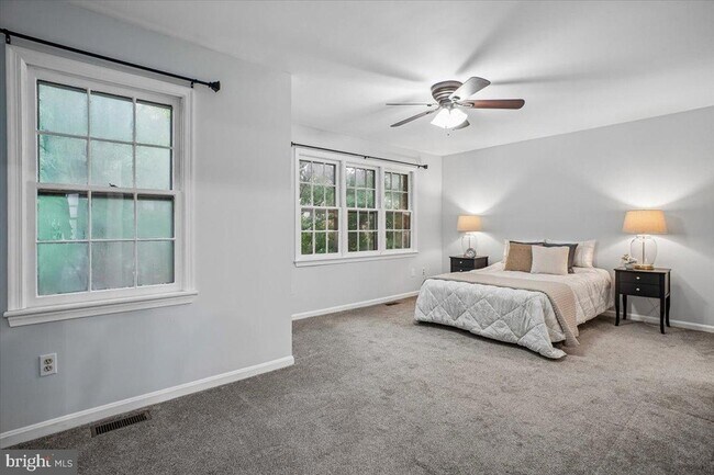 Building Photo - 10108 Ebenshire Ct
