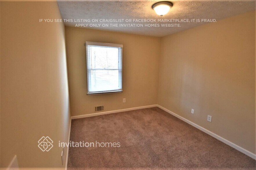 Building Photo - 695 Bankshire Dr