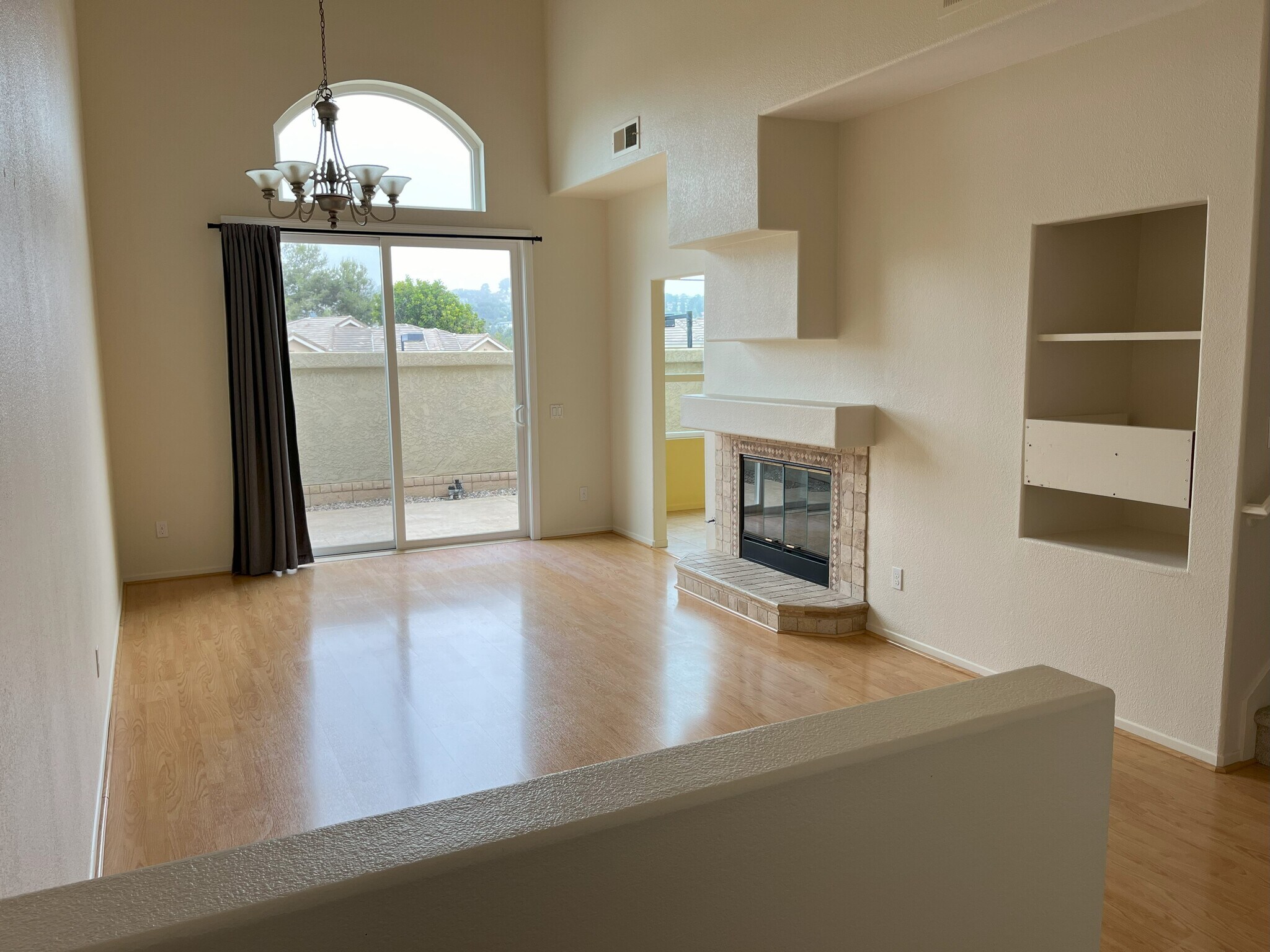 Building Photo - 3636 Ruette de Ville