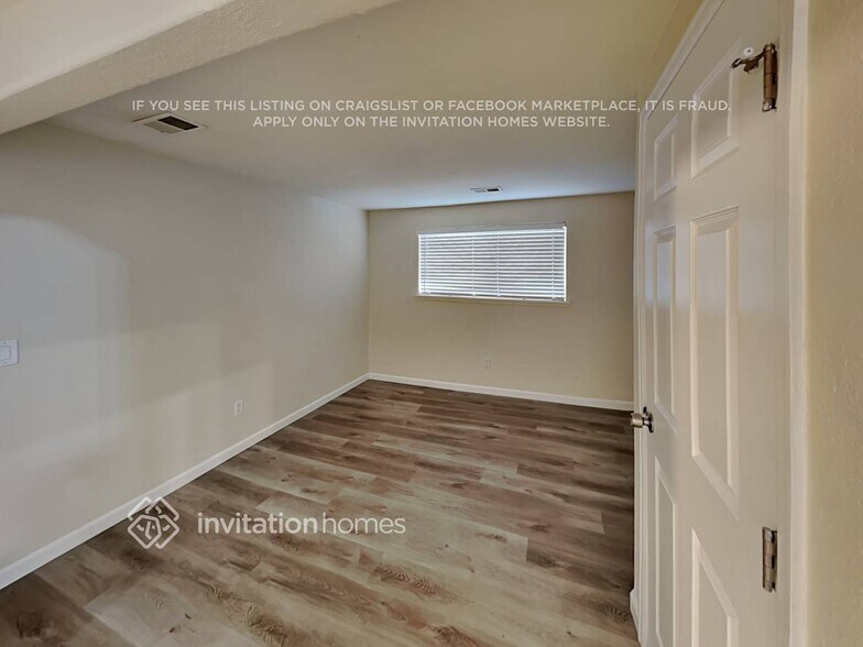 Building Photo - 8963 W Arbor Ave
