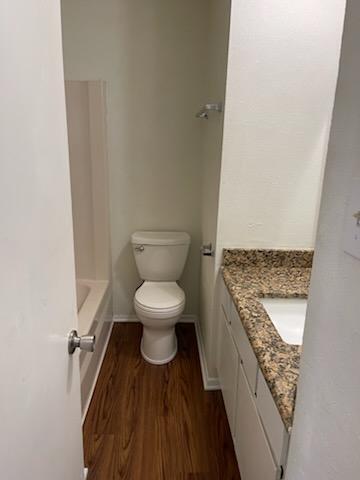 Building Photo - MOVE-IN READY ON 11/1/2025. Single level, pet friendly front-end fourplex townhome, UPGRADED WIDE...