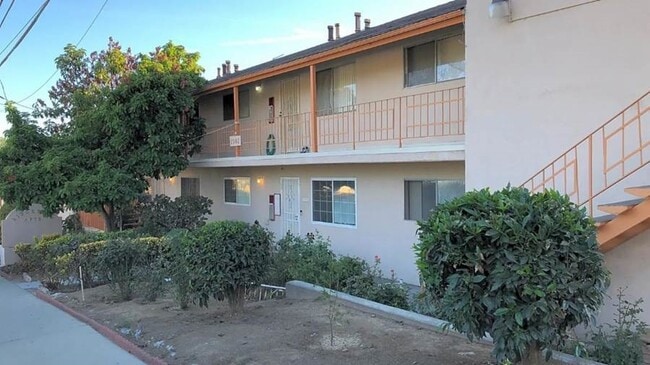 Building Photo - Ridgewood Apartments