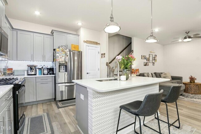 Building Photo - 1209 Citadel Ave