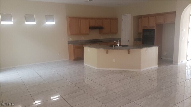 Building Photo - 7711 Windy Meadow Ave
