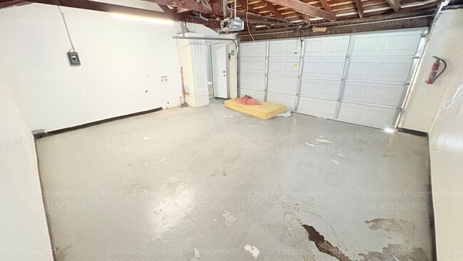 Building Photo - 4001 Wilson Rd
