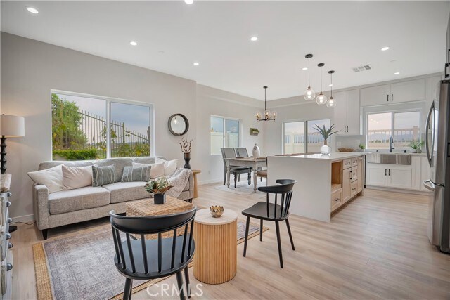 Building Photo - 12519 Haleh Ln