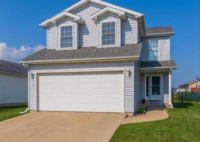Primary Photo - Welcome to the perfect blend of space, sty...