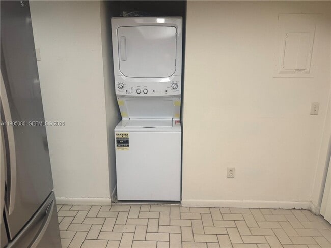 Building Photo - 4855 SW 152nd Ct