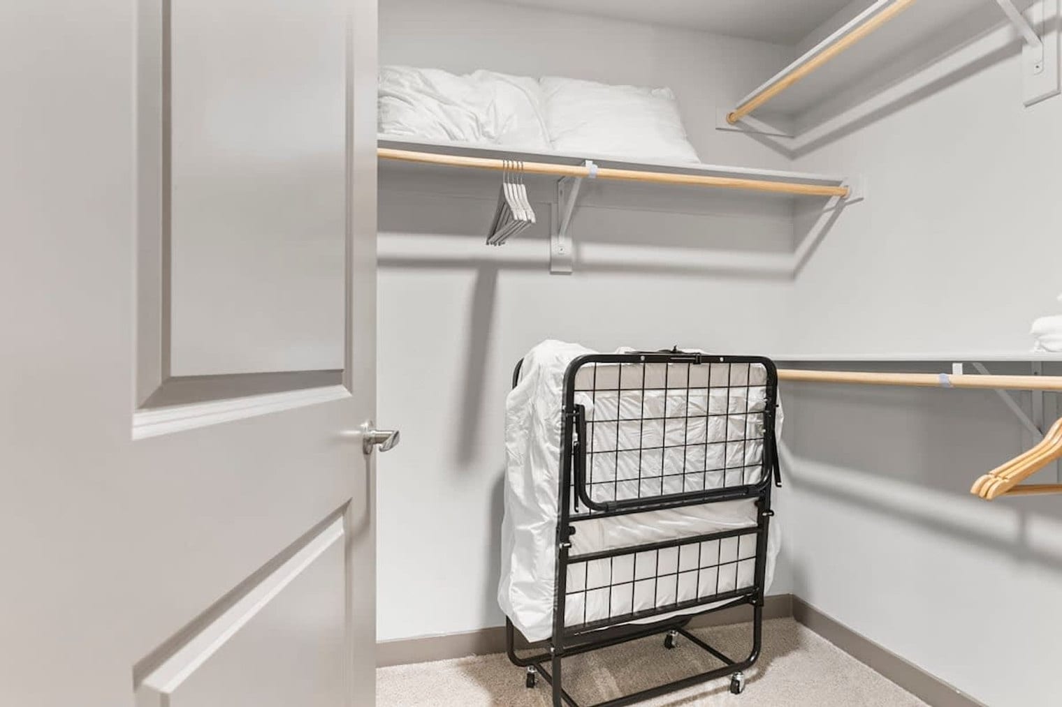 Building Photo - 400 N 2nd Ave