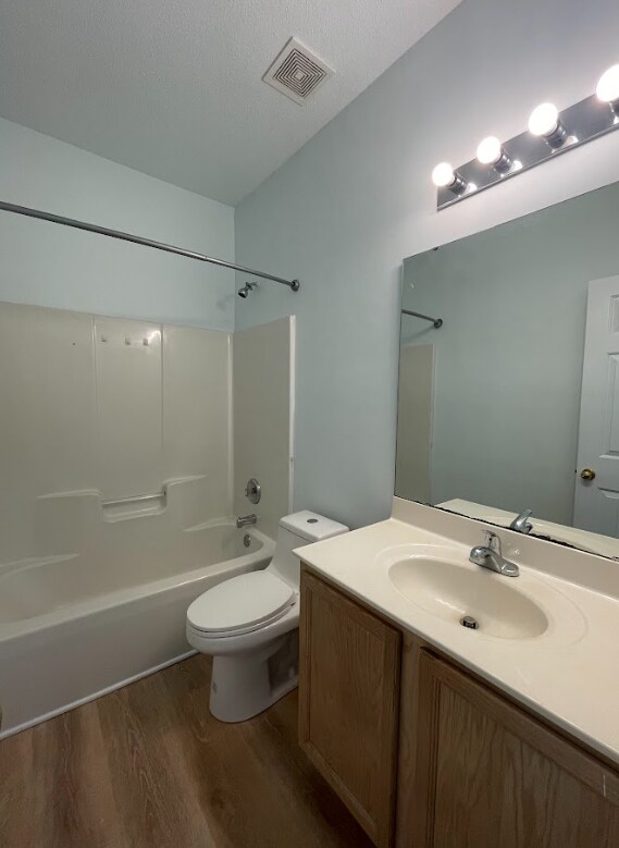 Building Photo - "Charming 3 Bed, 2 Bath Mauldin Home - Perfect for Your Family!"