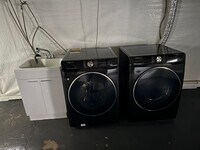 Building Photo - 804 6th Ave S