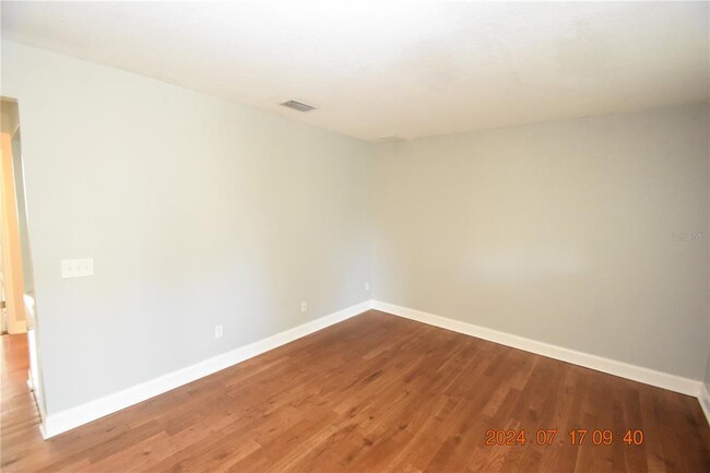 Building Photo - 1301 S Howard Ave