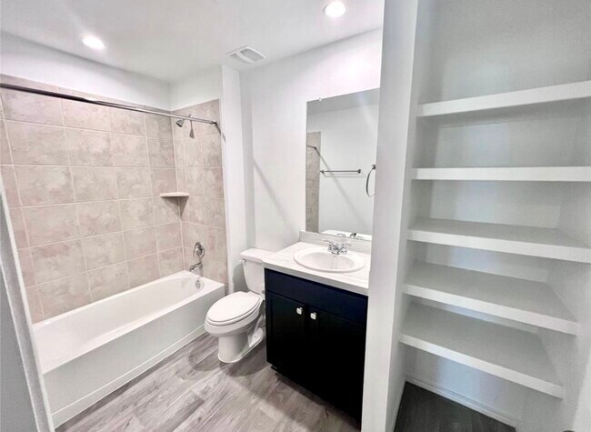 Building Photo - 14220 Fern Meadows Dr