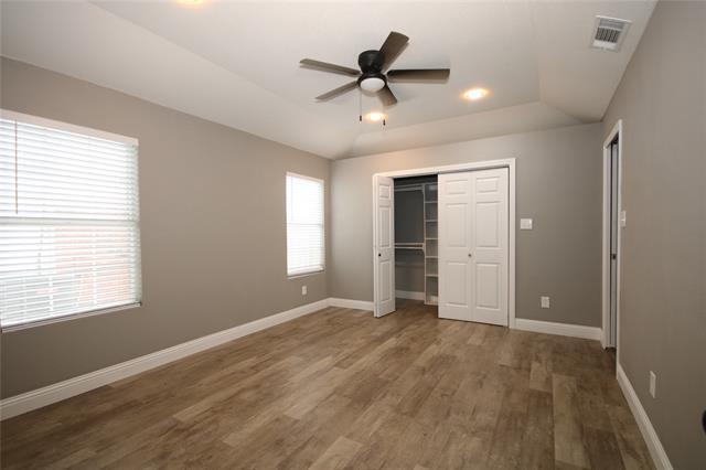 Building Photo - 5406 Yaupon Dr