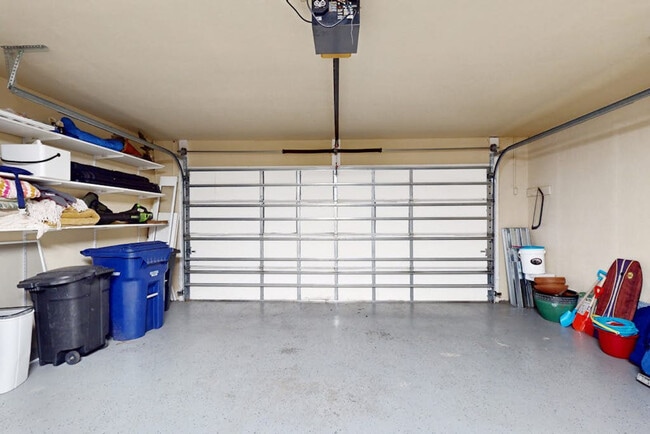 Building Photo - 2822 Tuckerstown Dr