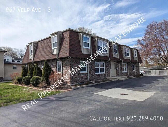 Primary Photo - 967 Velp Ave