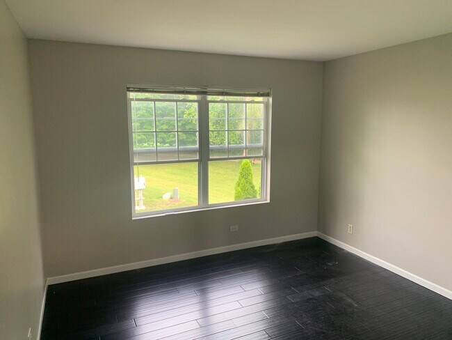Second Bedroom - 39761 N Tee Side Ct