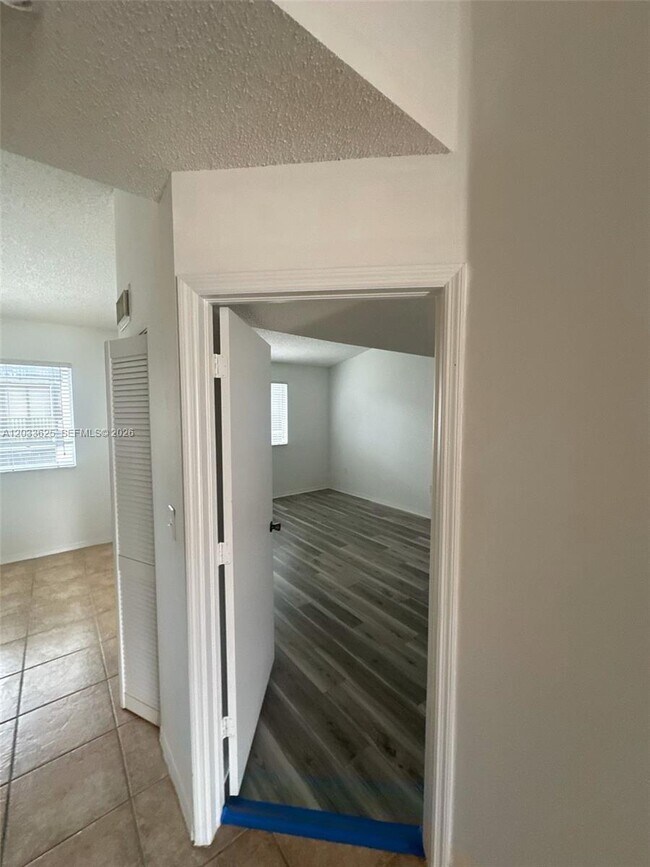 Building Photo - 13120 SW 64th Terrace