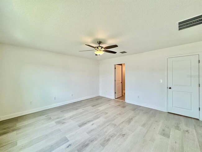 Building Photo - 38851 Opal Willow Ln
