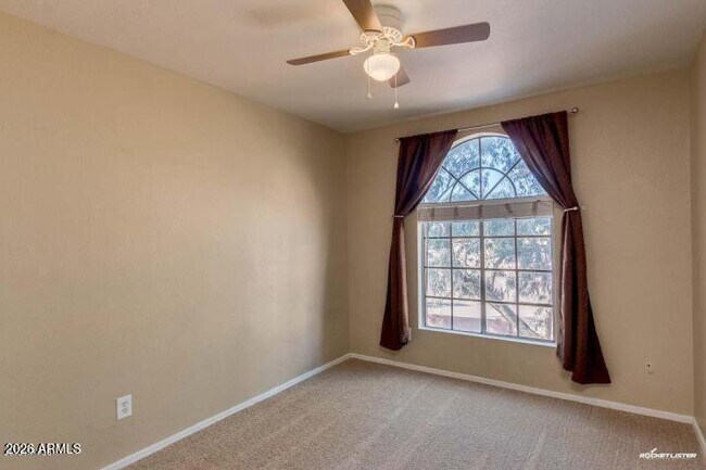 Building Photo - 1402 S Jentilly Ln