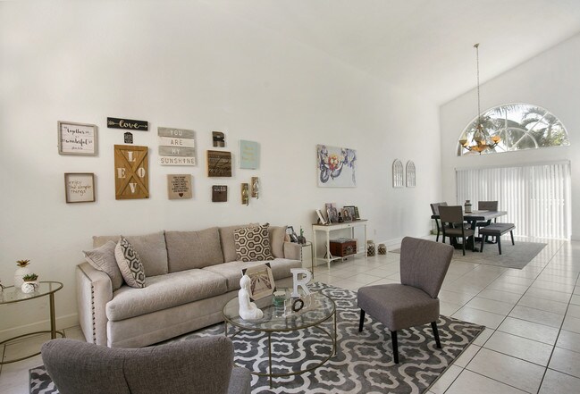 Building Photo - 11012 NW 59th St