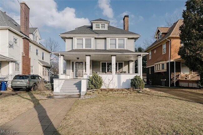Building Photo - 1507 E 108th St