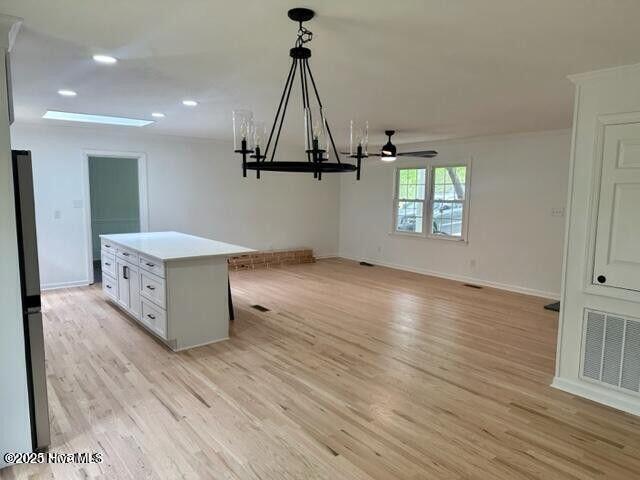 Building Photo - 611 E L Ives Dr