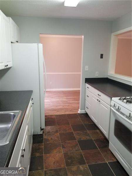 Building Photo - 107 Sterling Ct