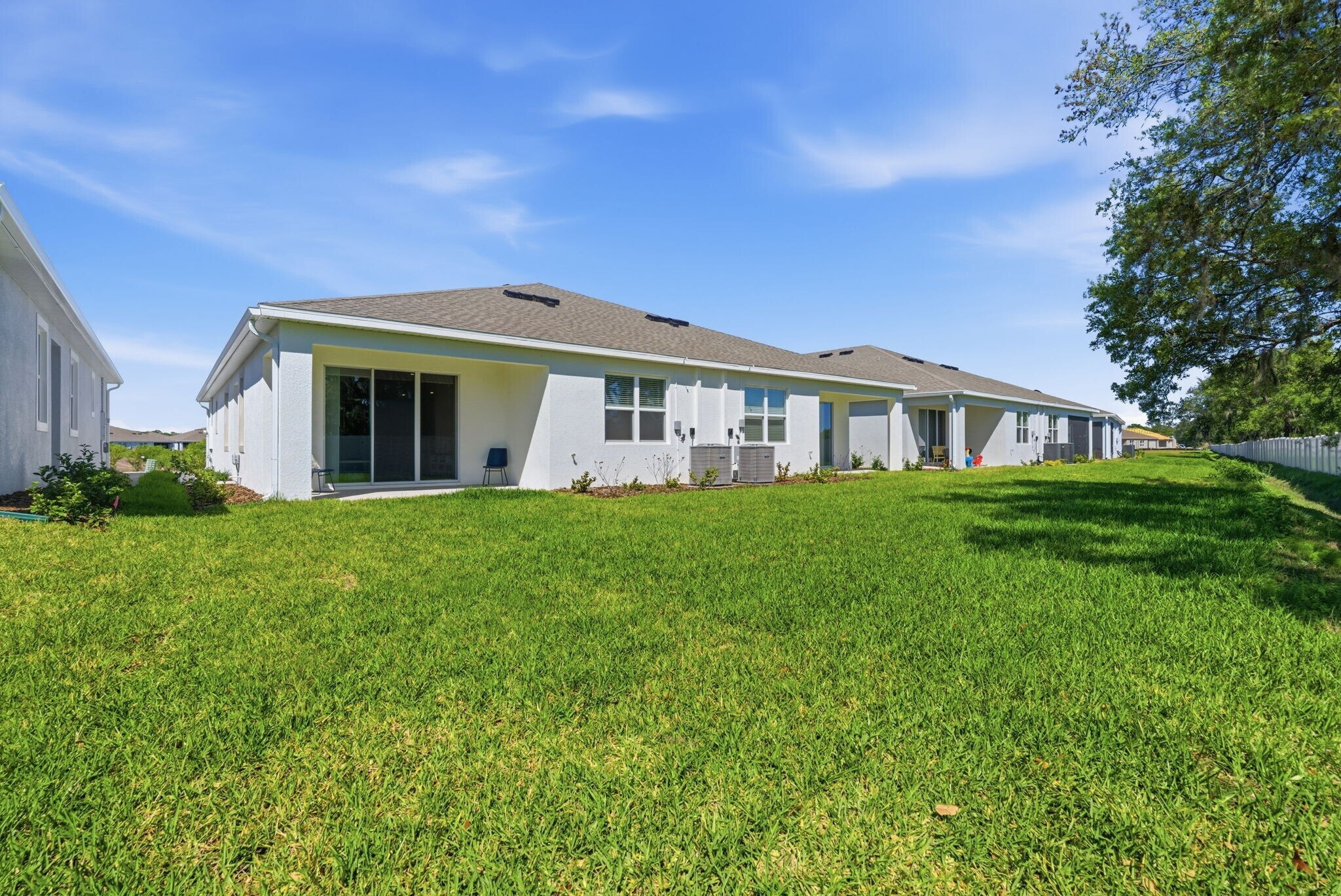 Building Photo - 857 157th Ct E