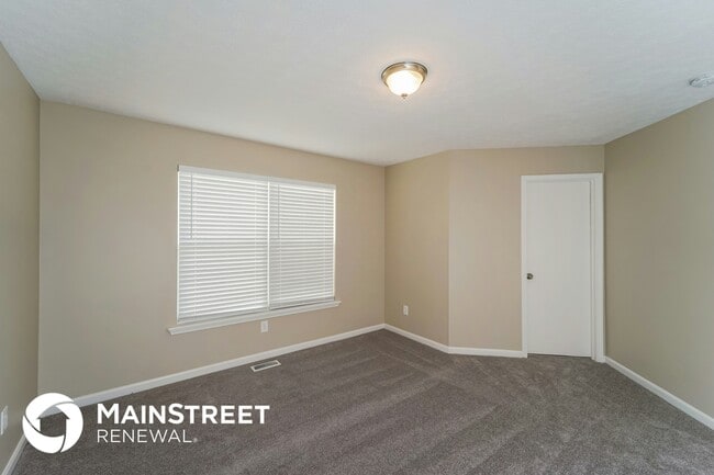 Building Photo - 4301 Willowview Blvd