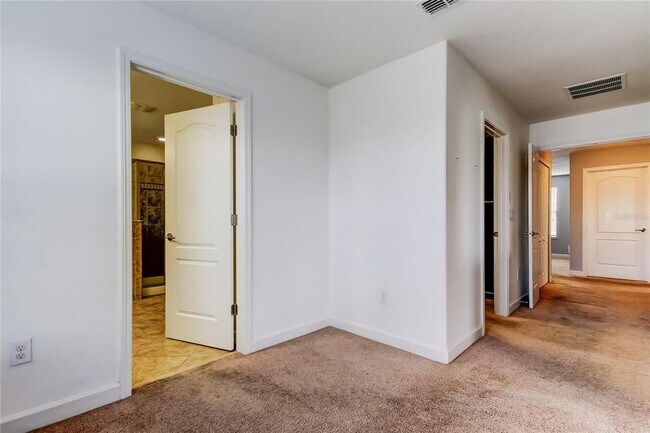 Building Photo - 10224 Celtic Ash Dr