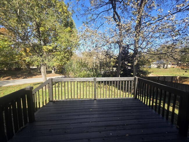 Building Photo - 4507 W Westwood Dr