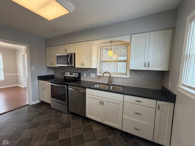 Building Photo - 6191 Crittenden Ave