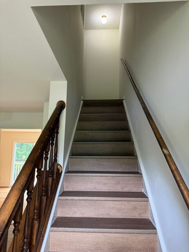 Building Photo - 5109 Pecan Dr