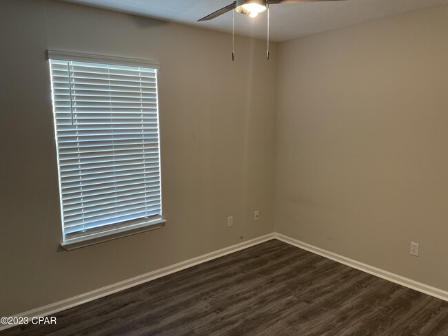 Building Photo - 241 Hannover Cir