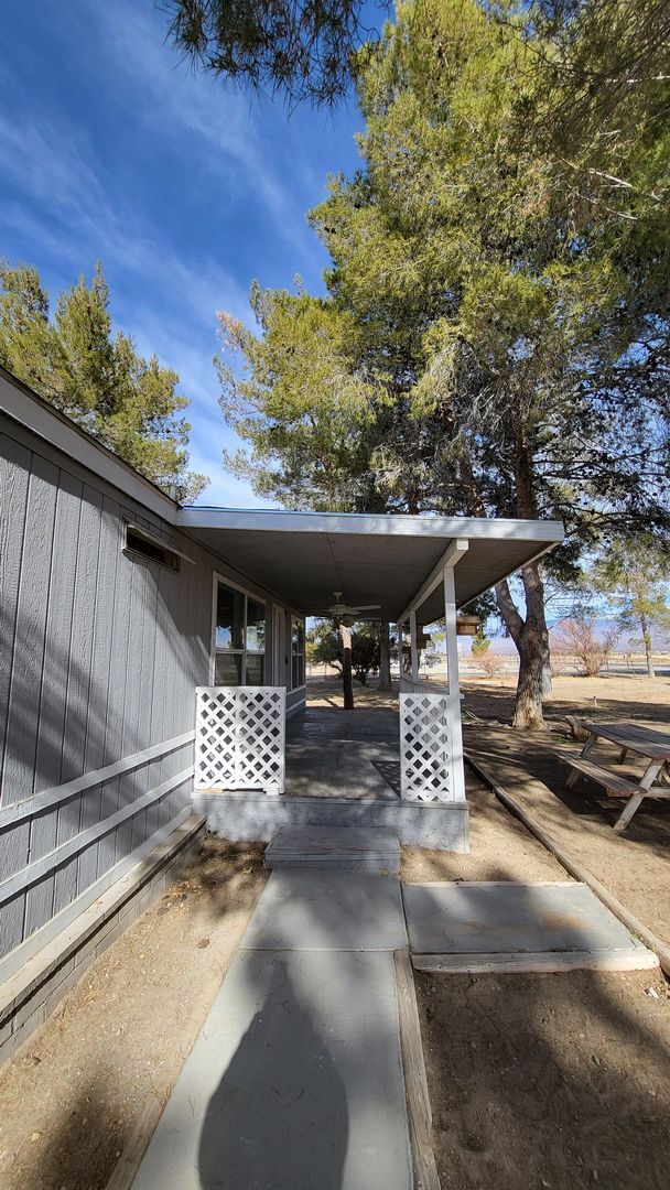 Building Photo - 521 Alaska Way