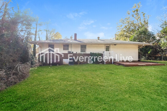 Building Photo - 106 Whitener Ave