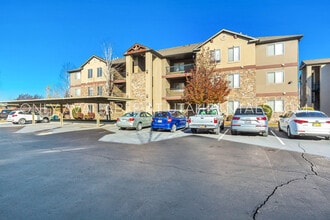 Building Photo - 956 W 580 S
