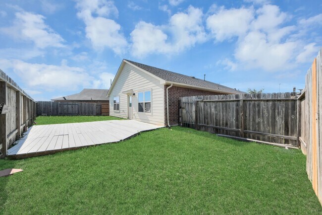 Building Photo - 20939 Wedgewood Chase Wy